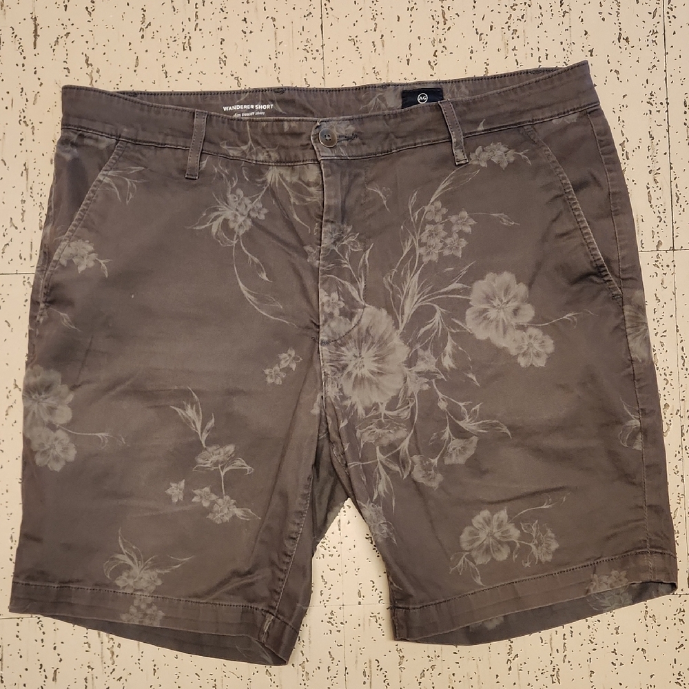 AG Adriano Goldschmied Gray Floral Print Wanderer Slim Trouser Shorts